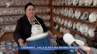 VIDEO - Aproape 600 de blocuri din Capitală nu au apă caldă sau căldură. Locuitorii sunt nevoiți să se spele la lighean