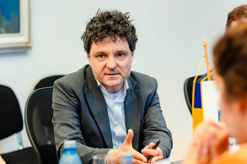 Nicușor Dan a făcut anunțul. Trei stații noi STB, pe traseul autobuzului 205, vor fi funcționale începând de joi