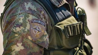 soldat NATO