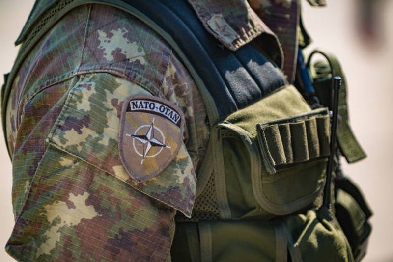soldat NATO