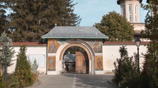 gard manastirea caldarusani