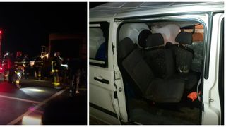 Accident grav! Un tren de călători a lovit sâmbătă dimineață o utilitară în Suceava. Mai multe persoane au rămas încarcerate