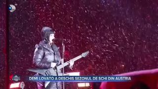VIDEO - Demi Lovato, apariție inedită. Vedeta a deschis sezonul de schi din Austria