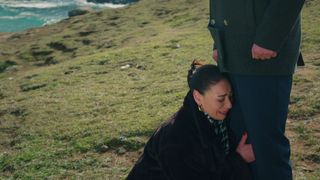 Azi, de la ora 19:00, în “Dragoste și speranță”, doar la Kanal D2! Handan nu-i dă pace lui Kuzey