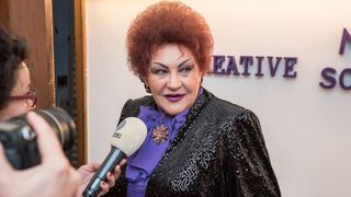 EXCLUSIV | Elena Merișoreanu, sfaturi de 1 Decembrie! Artista spune ce i-ar recomanda unui cetățean străin să facă în România: "Este pustiu"