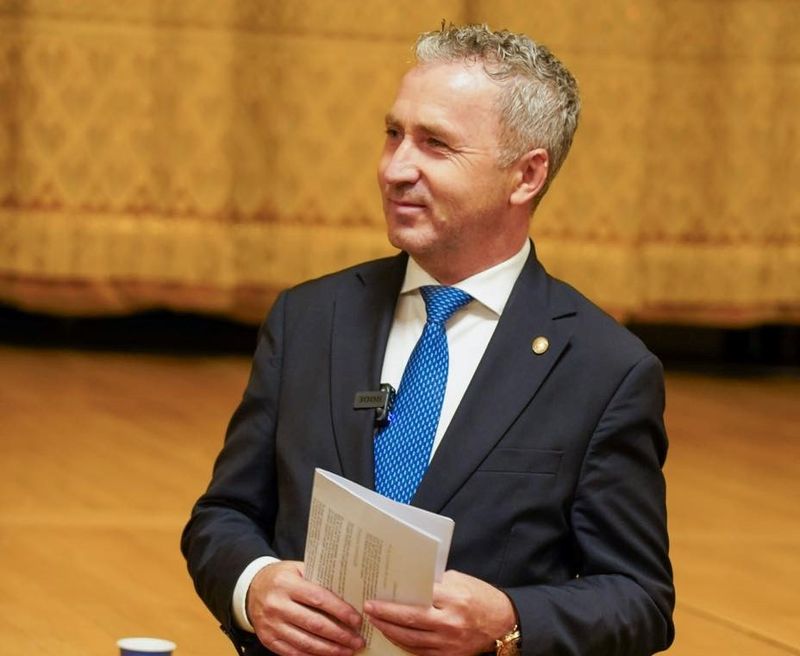 deputatul Valentin Făgărășian