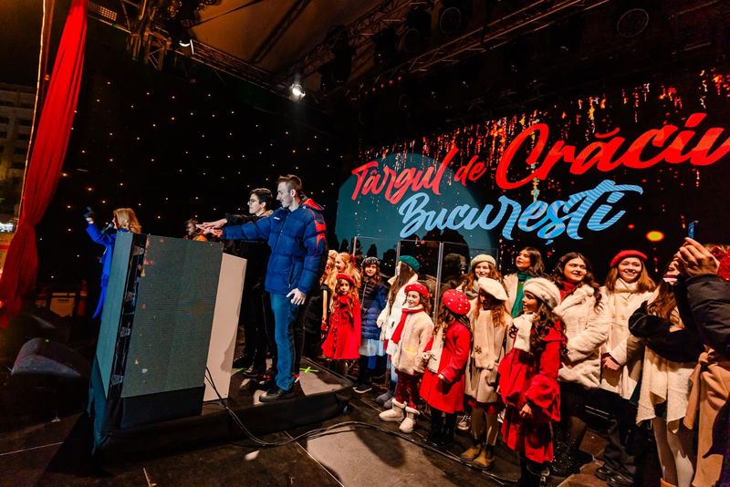 luminite craciun capitala 2023