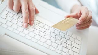 Experiența inedită trăită de o femeie. S-a trezit cu 86 de milioane de dolari în cont, dar a avut parte de o surpriză de proporții: „Este o experiență dezamăgitoare memorabilă”