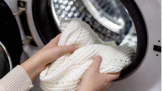 &Icirc;n ce zile din decembrie 2023 nu se spală?