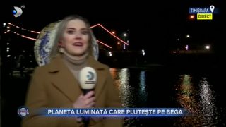VIDEO - Planeta luminată care plutește pe Bega. Sfera uriașă a încântat turiștii și localnicii
