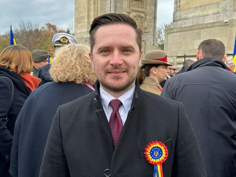 Viceprimarului Capitalei Stelian Bujduveanu