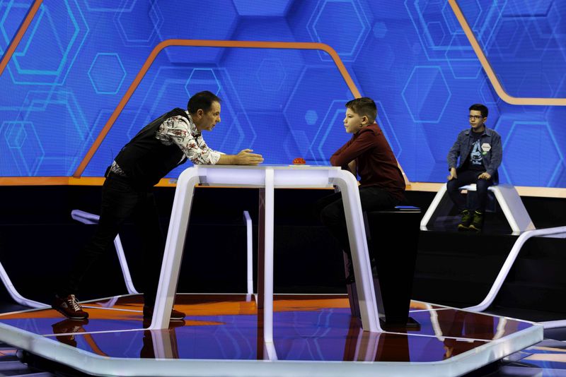 jocul-cuvintelor-cu-dan-negru-kanal-d-