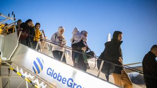 Alți români evacuați din Fâșia Gaza și familiile lor, aduși în țară cu o aeronavă militară