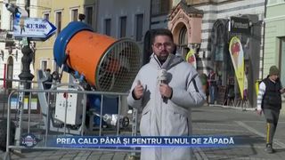 VIDEO - Tun cu zăpadă artificală, montat în Brașov după ce tot omătul s-a topit