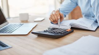 curs valutar azi 2023