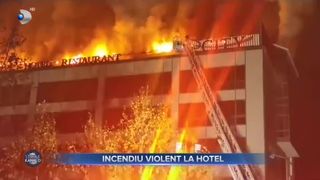 VIDEO- Incendiu violent la hotel, dintr-un cartier rezidențial din Ploiești