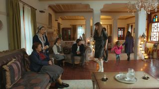 Astăzi, de la ora 20:00, un nou episod din serialul “Promisiunea”! Azimet și Deniz, o alianță periculoasă