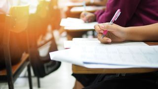 elevi in clasa calendar inscriere liceu 2024