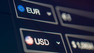 Cursul valutar al zilei de 14 decembrie 2023: BNR anunță evoluția de pe piața bancară