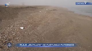 VIDEO- Plajele din nordul litoralului, &bdquo;mutilate&rdquo; de furtunile puternice. Adrian B&acirc;lbă: "Este un fenoment de cliffing"