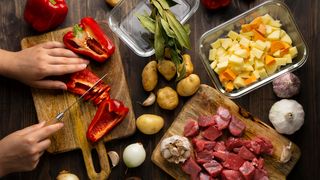 Ce electrocasnice pentru gătit poți alege pentru o bucătărie mică?