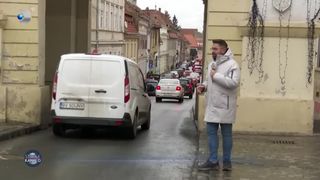 VIDEO - Fără mașini în centrul Brașovului, din 2024. Accesul acestora în centrul istoric al Brașovului ar putea fi interzis în weekend