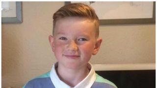 Un copil care a fost dat dispărut timp de 6 ani, găsit de autorități. Tânărul ar fi fost ținut prizonier în munți