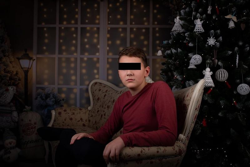 El este David, băiatul prins sub dărâmăturile internatului de la Odorheiu Secuiesc. Urma să își sărbătorească majoratul de Crăciun