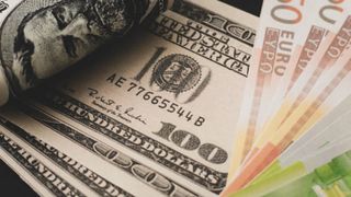 Cursul valutar al zilei de 22 decembrie 2023: Evoluție euro &icirc;nainte de Crăciun