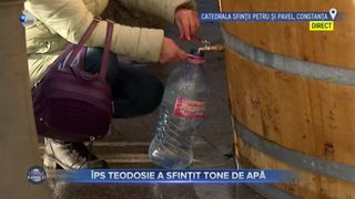 VIDEO- &Icirc;PS Teodosie a sfințit tone de apă, &icirc;n ajunul Bobotezei
