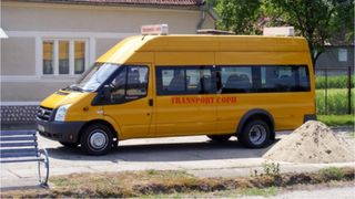 Cine sunt elevii care răm&acirc;n fără transport gratuit din 8 ianuarie