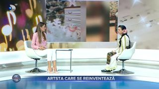 VIDEO - Teodora Pană, colecție impresionantă de costume populare. Artista le poartă &icirc;n spectacolele sale