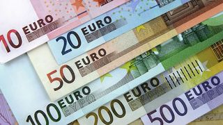 Cursul valutar al zilei de 11 ianuarie 2024: Ce se &icirc;nt&acirc;mplă cu euro la casele de schimb?