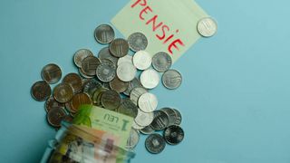 Noi beneficii pentru pensionari: vor primi bilete pentru tratament balnear