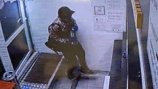 Atac la casa de amanet din Capitală