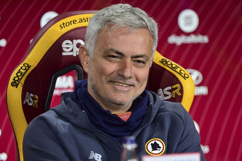 Cine ar putea să-l înlocuiască pe Jose Mourinho la AS Roma