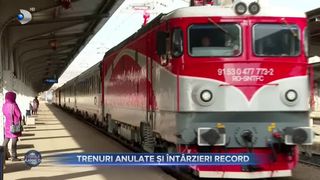 VIDEO - Tren ajuns în Gara de Nord cu o întârziere record de 450 de minute! Traficul a fost blocat din cauza unui marfar deraiat în Dolj