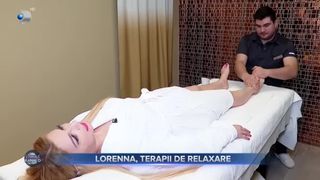 VIDEO - Perioada sărbătorilor a fost foarte încărcată pentru artiști. Lorenna a ales să facă terapii de relaxare