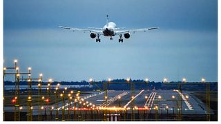 Panică avion sinucigaș Otopeni