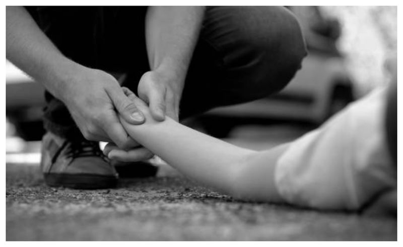 Bebeluș mort înecat măr