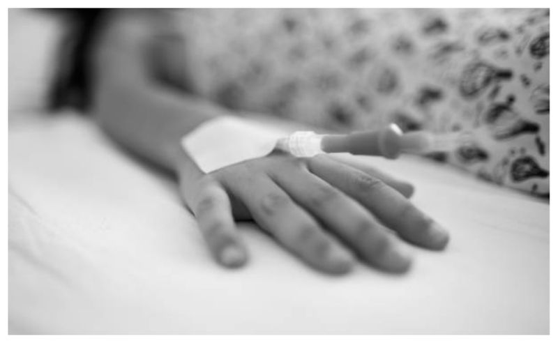 Bebeluș mort înecat măr