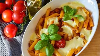 VIDEO- Pastele îngrașă sau nu? Cum le gătim ca să fie mai prietenoase cu dieta