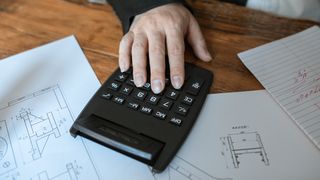 Pensiile sub 3.000 de lei ar putea scăpa de impozitare. Veste excelentă pentru pensionari