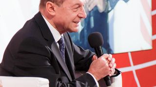 Vești proaste despre sănătatea lui Traian Băsescu, dezvăluite de Dumitru Dragomir. "E rău cu plămânii. Am auzit că e băgat pe oxigen"