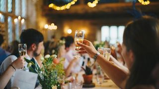 prieteni care celebreaza 1 februarie