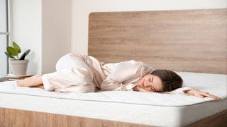 Cum alegi cea mai potrivită saltea de pat pentru un confort sporit?