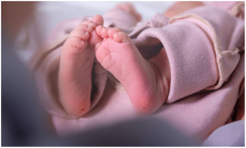 Bebeluș mort spital Vrancea