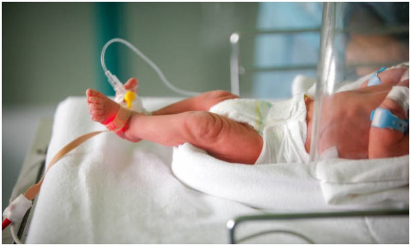 Bebeluș mort spital Vrancea