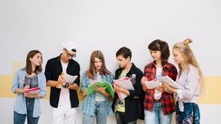 Barem Limba Maternă simulare Evaluare Națională 2024. Vezi care sunt răspunsurile corecte la examenul elevilor de clasa a 8-a -UPDATE