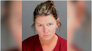 O mamă va plăti cu ani grei de închisoare pentru crimele comise de fiul ei de 15 ani. Caz fără precedent